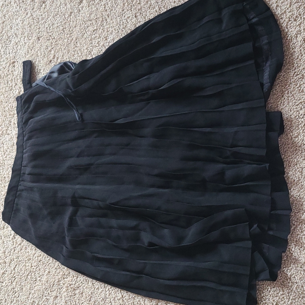 Accordion skirt